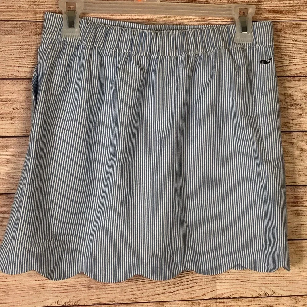 Vineyard Vines seersucker skort